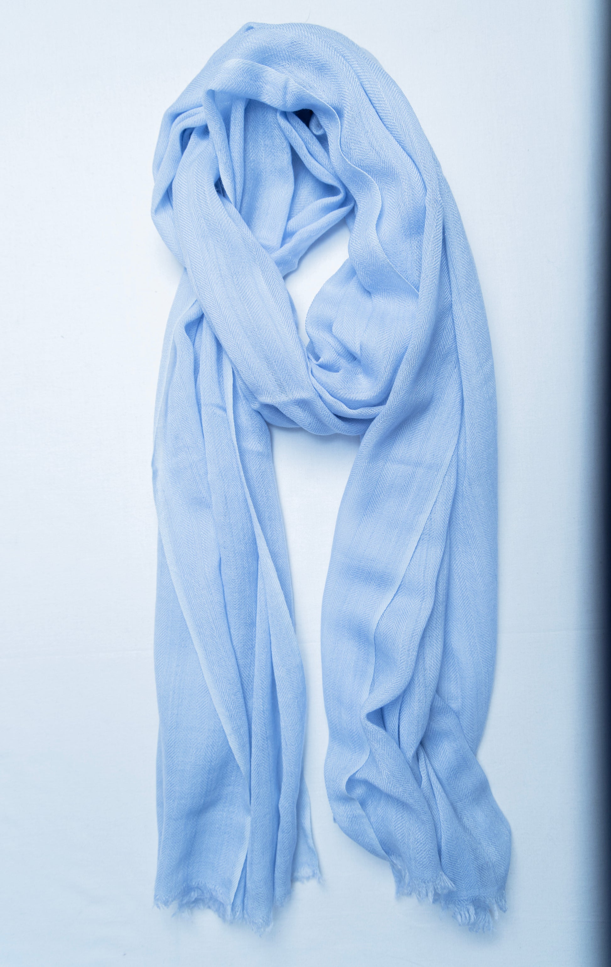 Sky blue shawl - Soft Cashmere Scarf for Elegant Style & Warmth